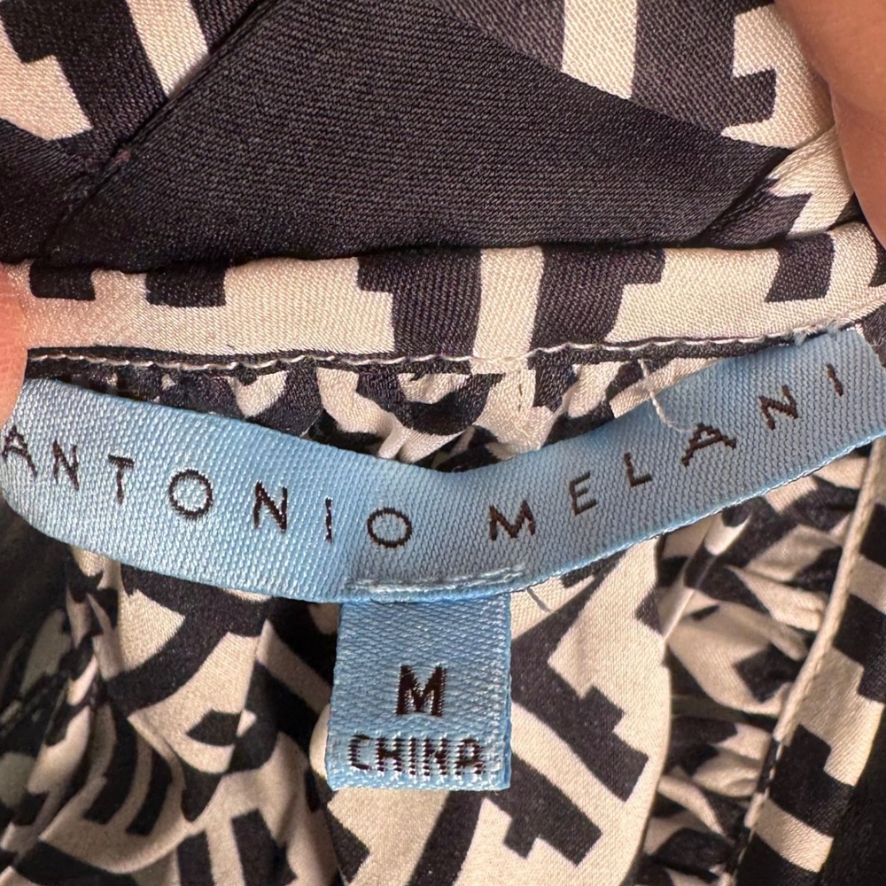 Antonio Melani Silk Blend Halter Top Black White Geo‎ Print Preppy Chic M - Picture 2 of 8